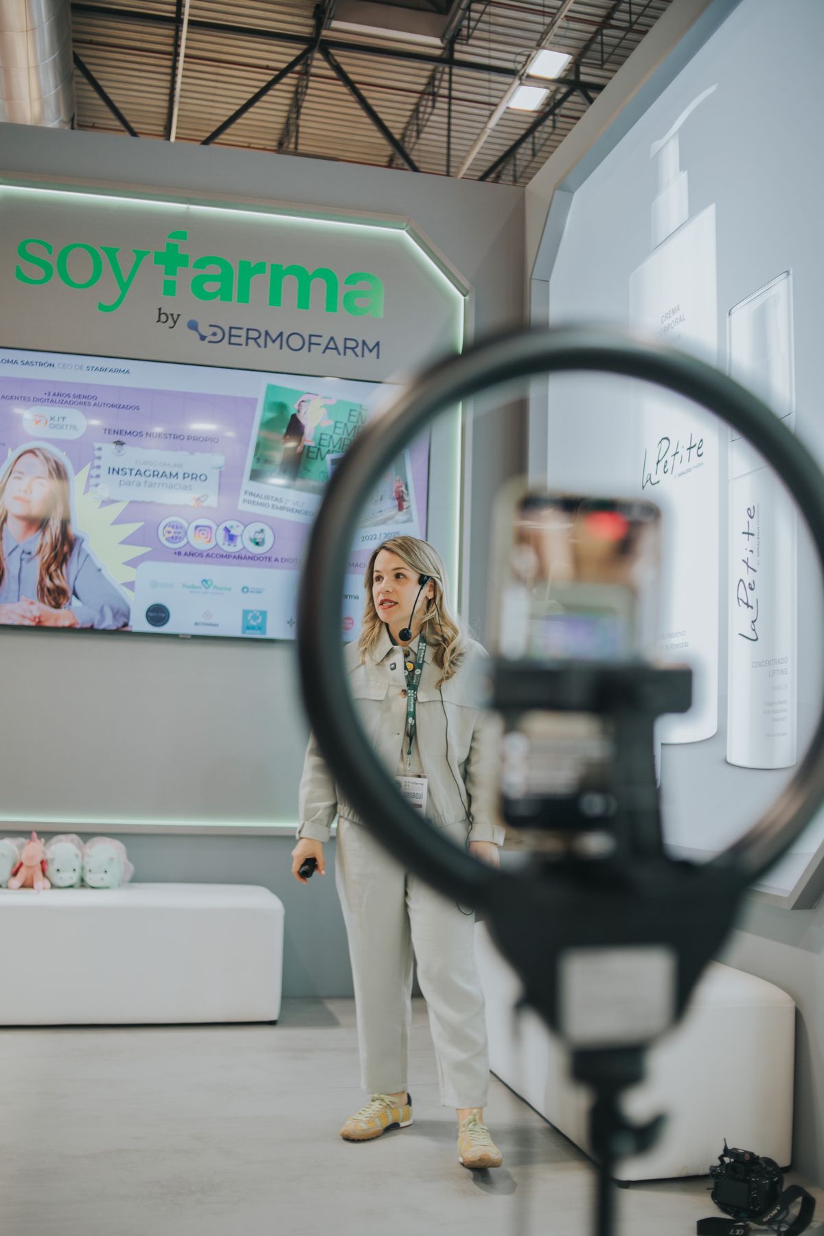 Marketing online para farmacias, con corazón – STARFARMA 33 INFARMA 2026 SoyFarma 33